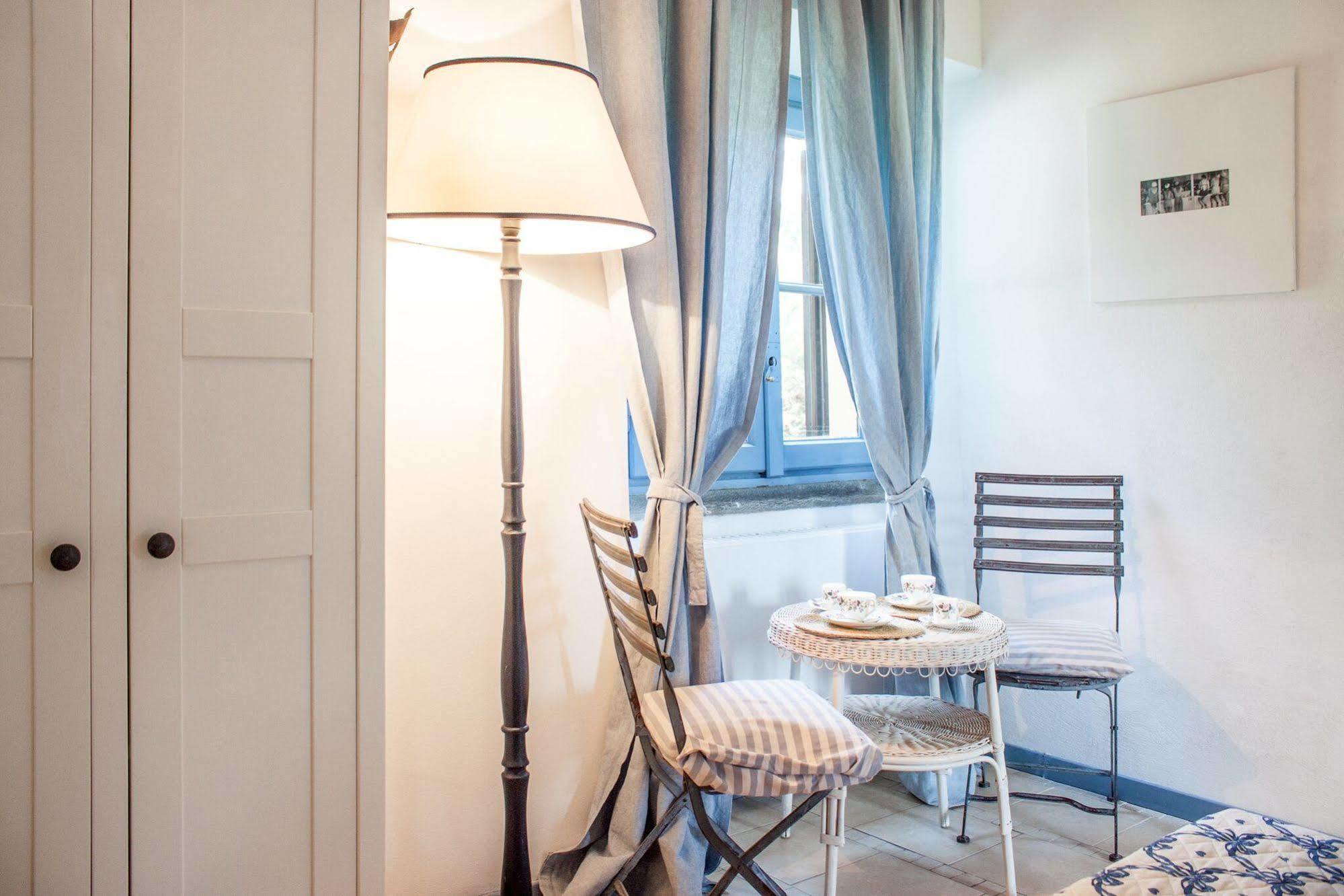 Bed and Breakfast Casa La Viola Blu Черноббіо Екстер'єр фото