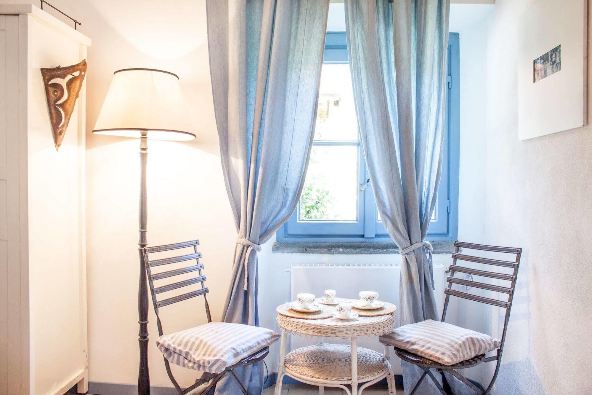 Bed and Breakfast Casa La Viola Blu Черноббіо Екстер'єр фото