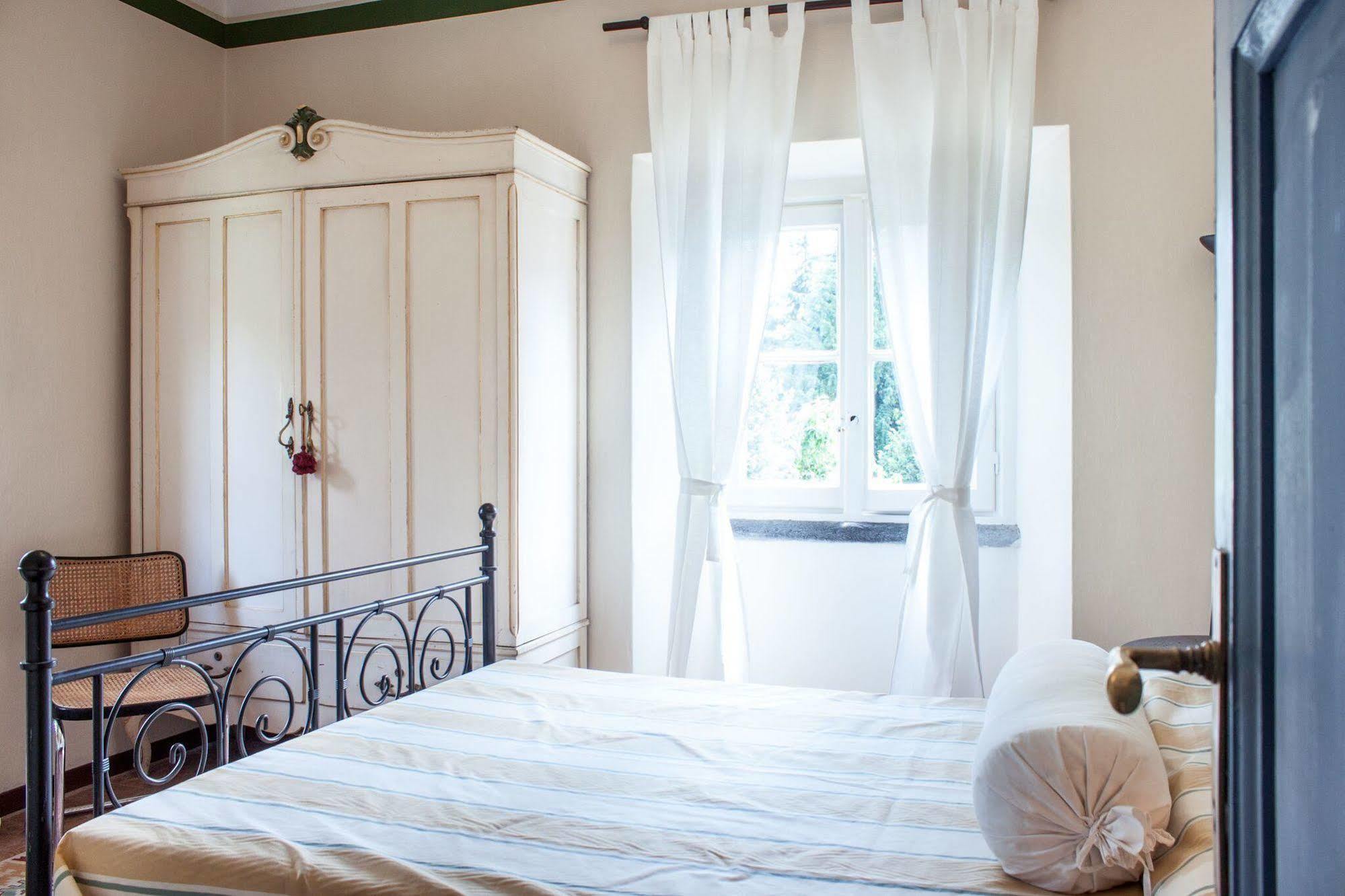 Bed and Breakfast Casa La Viola Blu Черноббіо Екстер'єр фото